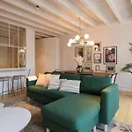 Mouzinho Luxury 3br Flat L 5 Min Walk To Ribeira By Lovelystay Апартаменты Порту