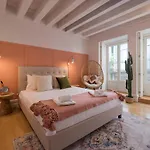 Mouzinho Luxury 3br Flat L 5 Min Walk To Ribeira By Lovelystay Апартаменты *