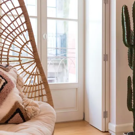 Mouzinho Luxury 3br Flat L 5 Min Walk To Ribeira By Lovelystay Appartement Oporto