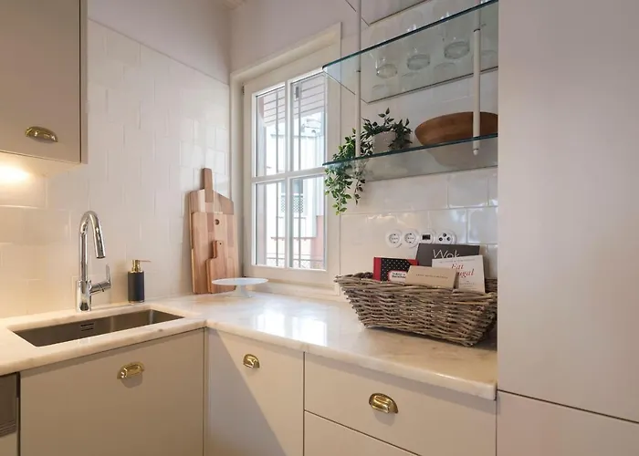 Mouzinho Luxury 3br Flat L 5 Min Walk To Ribeira By Lovelystay Πόρτο