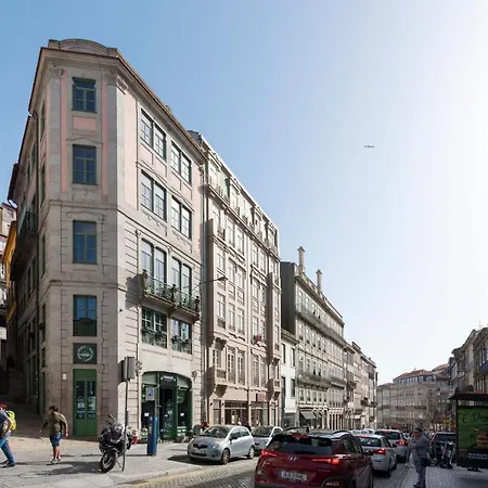 Mouzinho Luxury 3br Flat L 5 Min Walk To Ribeira By Lovelystay アパート ポルト