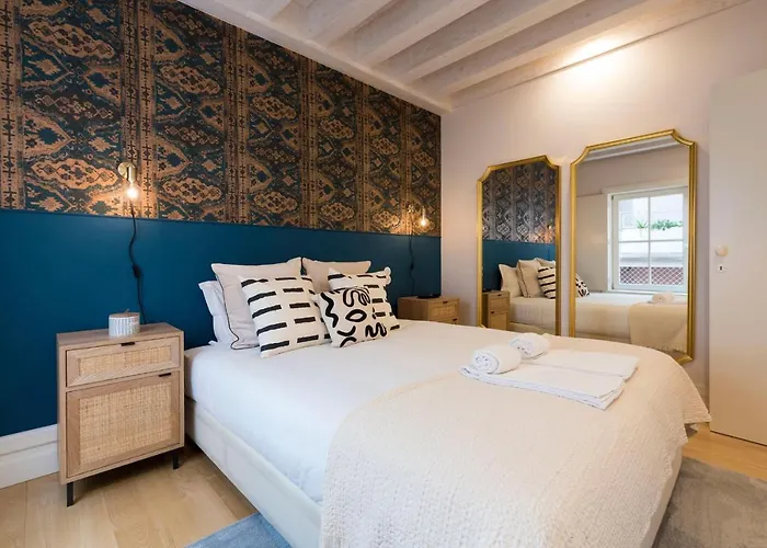 Mouzinho Luxury 3br Flat L 5 Min Walk To Ribeira By Lovelystay ポルト