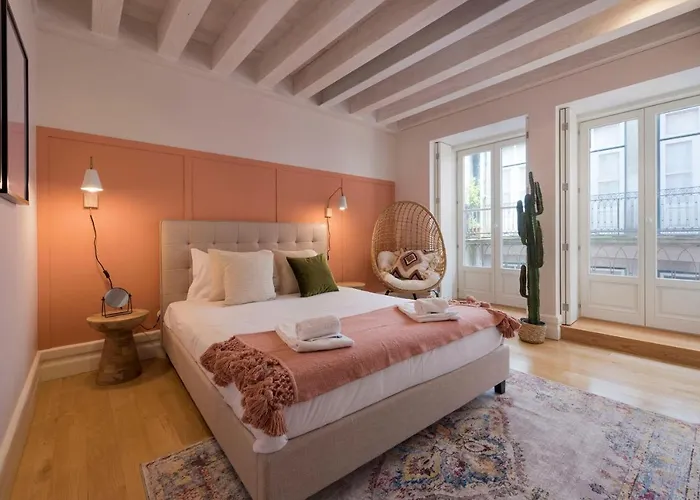 Mouzinho Luxury 3br Flat L 5 Min Walk To Ribeira By Lovelystay アパート *