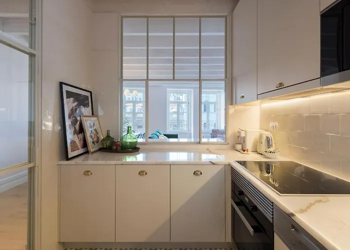 Mouzinho Luxury 3br Flat L 5 Min Walk To Ribeira By Lovelystay Appartement Porto